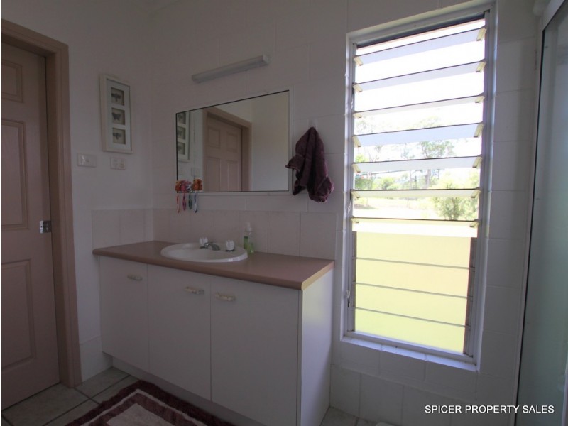 14 Maple Terrace, Tully QLD 4854