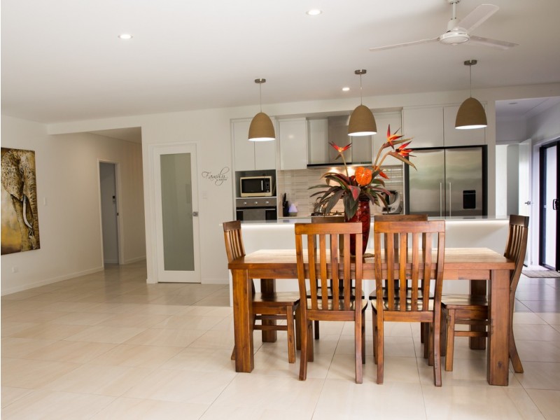 10 Clipper Court, South Mission Beach QLD 4852