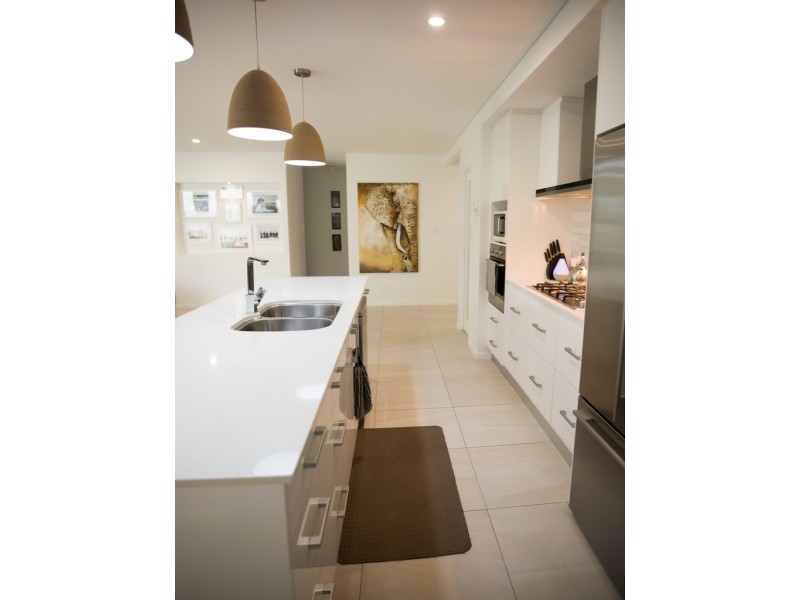 10 Clipper Court, South Mission Beach QLD 4852