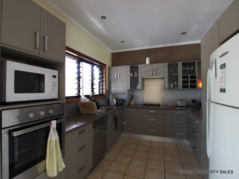 50 Stuart Drive, Feluga QLD 4854