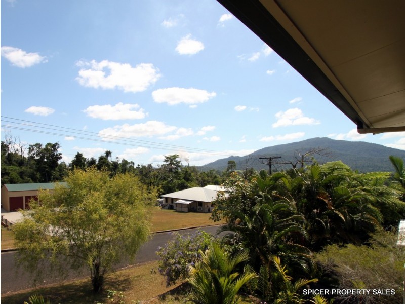 59 Theodore Street, Tully QLD 4854