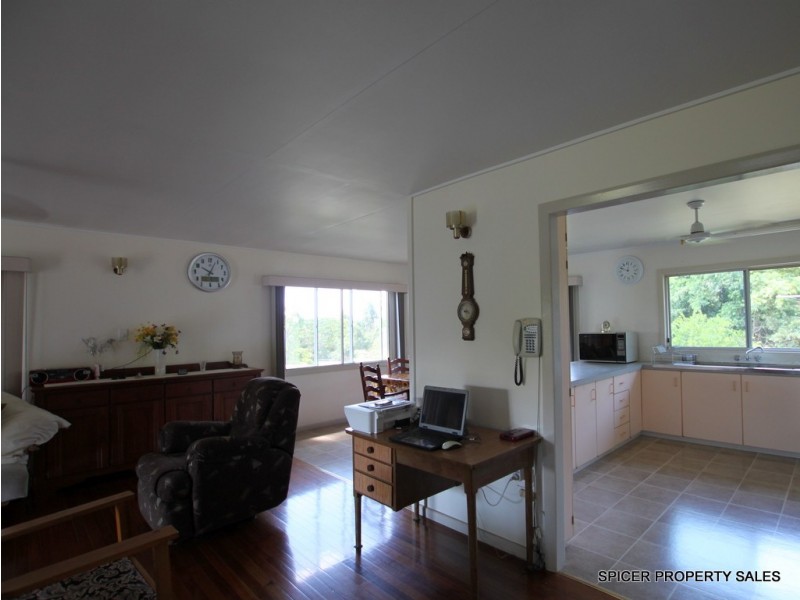59 Theodore Street, Tully QLD 4854