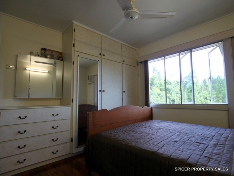 59 Theodore Street, Tully QLD 4854