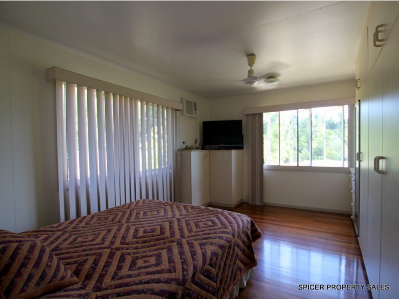 59 Theodore Street, Tully QLD 4854