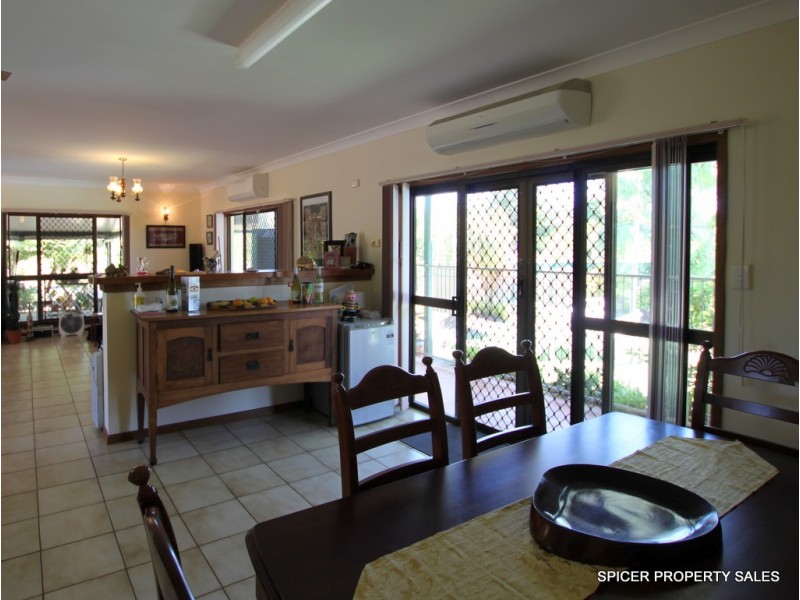 23 Vipiana Drive, Tully Heads QLD 4854