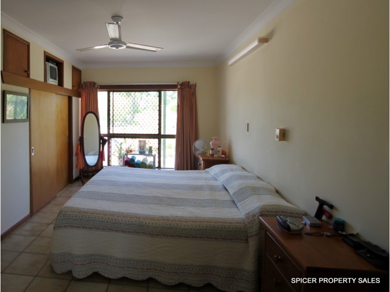 23 Vipiana Drive, Tully Heads QLD 4854