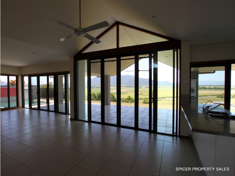 53 Stuart Drive, Feluga QLD 4854