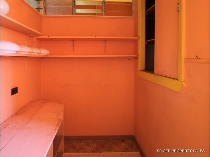 25 HYATT STREET, Tully QLD 4854