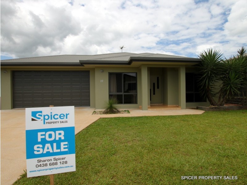 32 Bernard Street, Malanda QLD 4885
