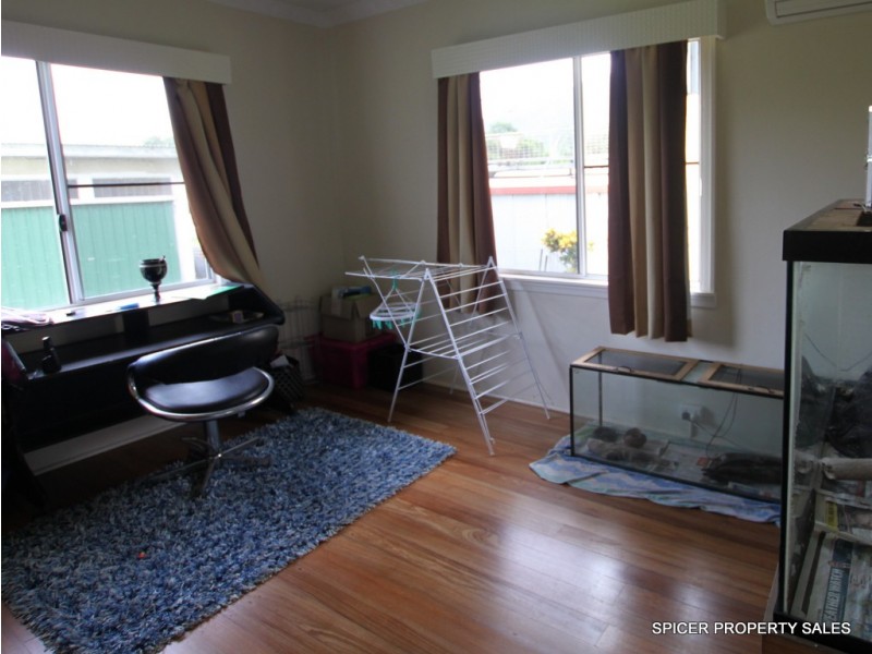 5 Vaughan Street, Tully QLD 4854