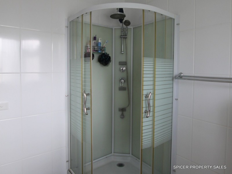 5 Vaughan Street, Tully QLD 4854