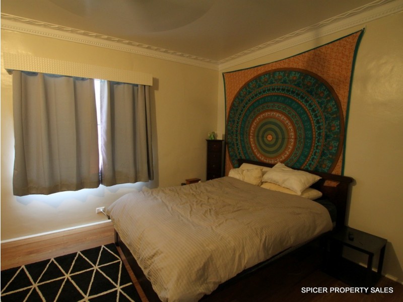 5 Vaughan Street, Tully QLD 4854