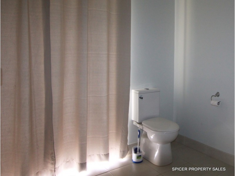 9 Amanda Crescent, Tully Heads QLD 4854