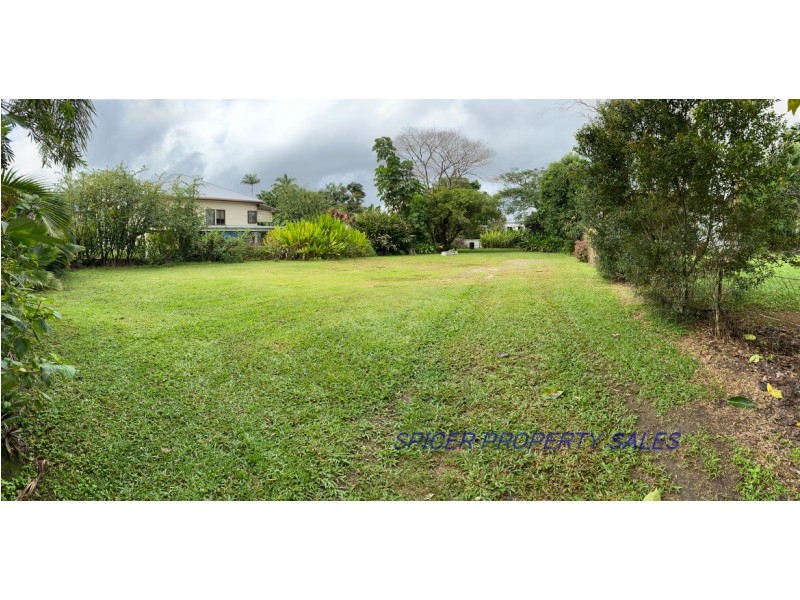 1 King Street, Tully QLD 4854