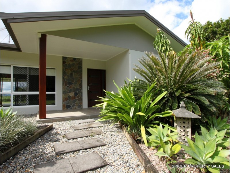 62 BAMBER STREET, Tully QLD 4854