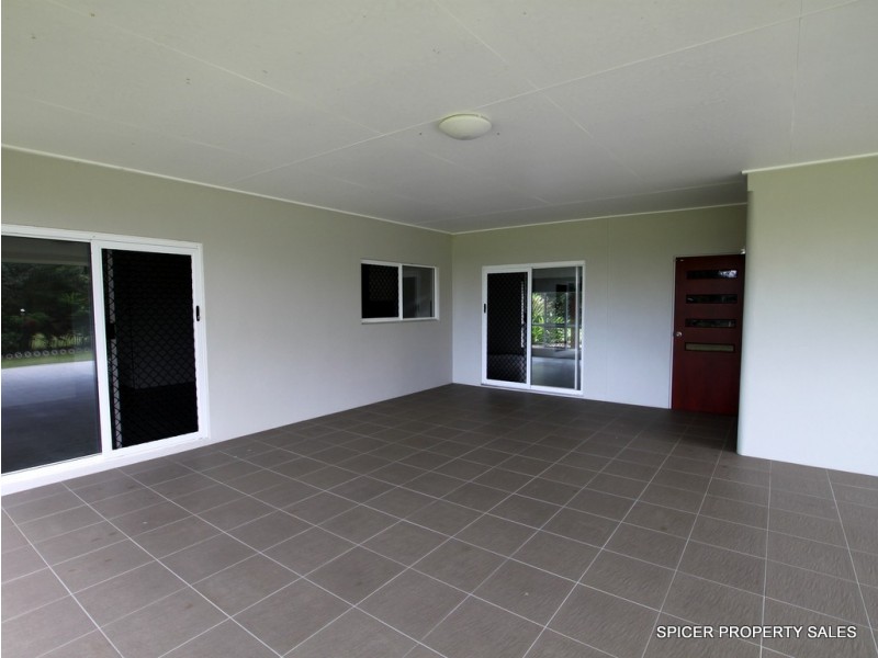 62 BAMBER STREET, Tully QLD 4854
