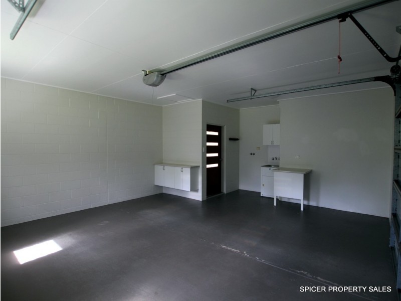 62 BAMBER STREET, Tully QLD 4854