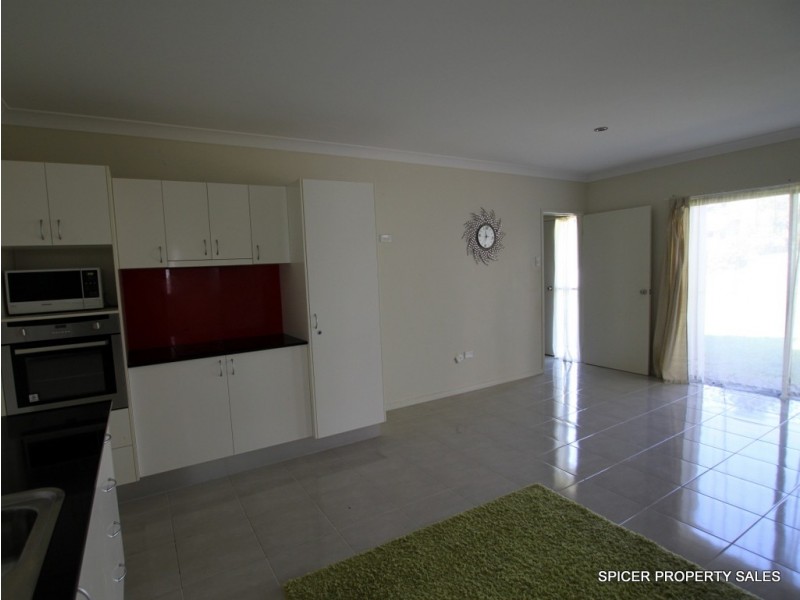 2 MARS STREET, Tully QLD 4854