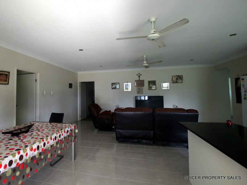 2 MARS STREET, Tully QLD 4854