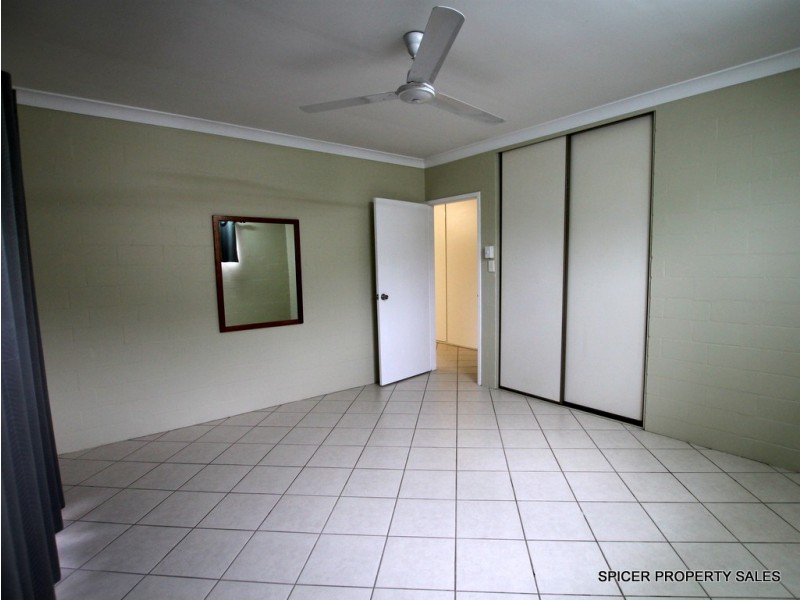 8 Melaleuca Drive, Tully Heads QLD 4854