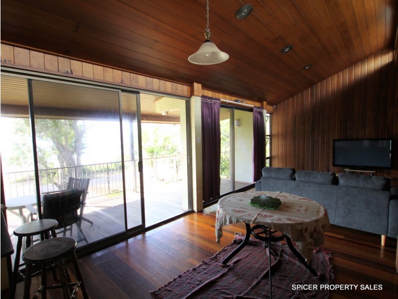 78 Kennedy Esplanade, South Mission Beach QLD 4852