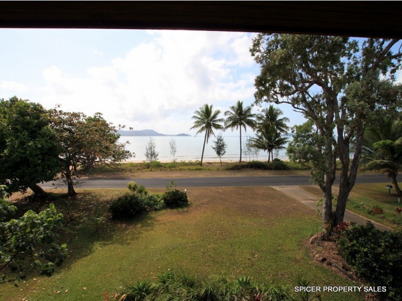 78 Kennedy Esplanade, South Mission Beach QLD 4852