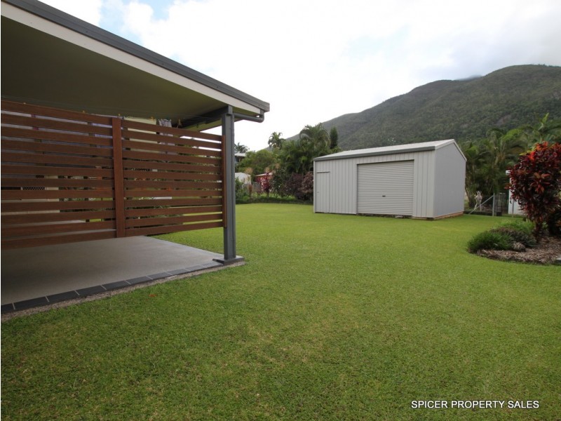 23 Hielscher Street, Tully QLD 4854