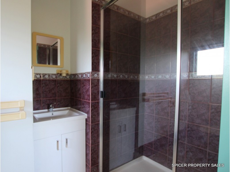 14 Hielscher Street, Tully QLD 4854