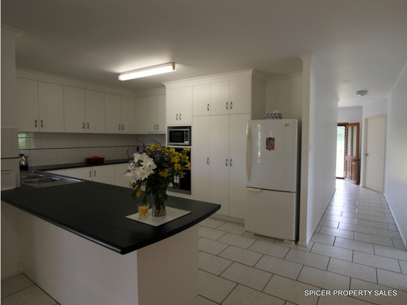 711 Murdering Point Road, Kurrimine Beach QLD 4871