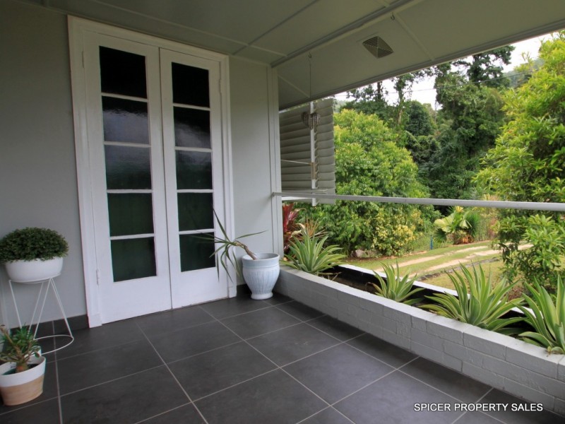 30 Brannigan Street, Tully QLD 4854