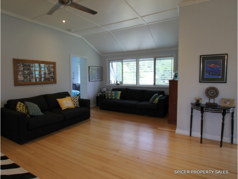 30 Brannigan Street, Tully QLD 4854