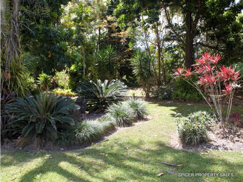26 Dinan Close, Bulgun QLD 4854
