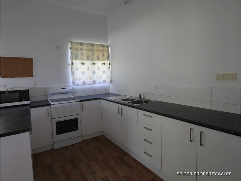 21 Brannigan Street, Tully QLD 4854