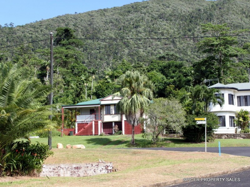 21 Brannigan Street, Tully QLD 4854