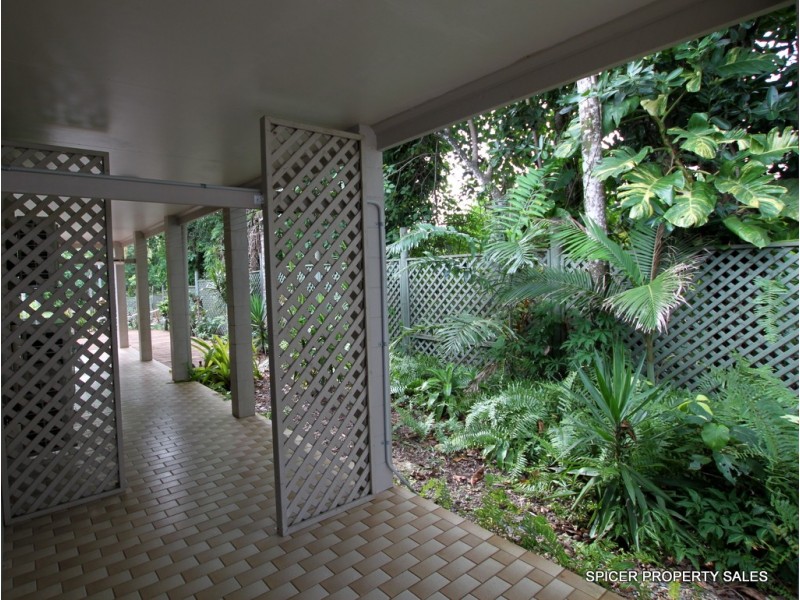 26 Kennedy Esplanade, South Mission Beach QLD 4852