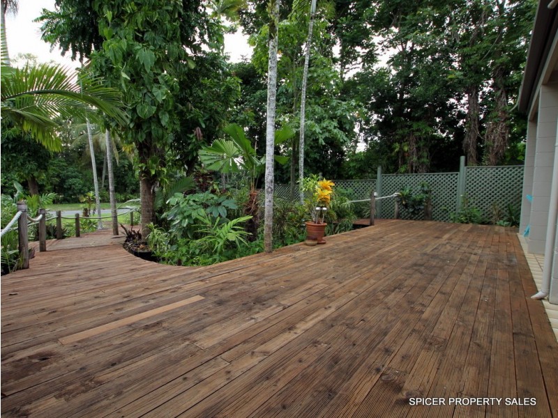 26 Kennedy Esplanade, South Mission Beach QLD 4852