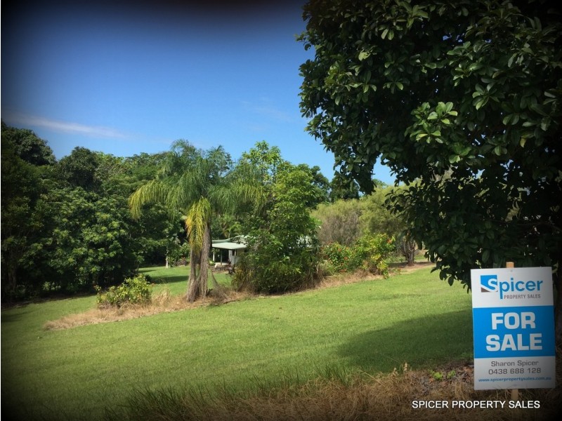 76 North Hull Road, Carmoo QLD 4852