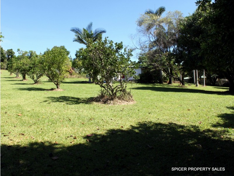 76 North Hull Road, Carmoo QLD 4852