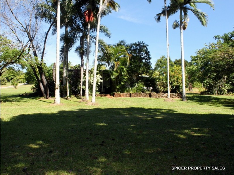 76 North Hull Road, Carmoo QLD 4852
