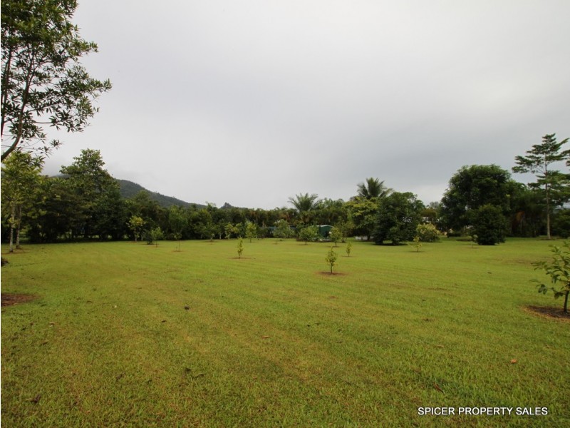 21 Merryburn Drive, Merryburn QLD 4854