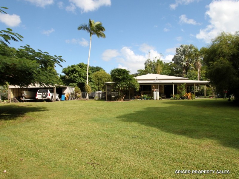 80 Paradise Palm Drive, Tully Heads QLD 4854