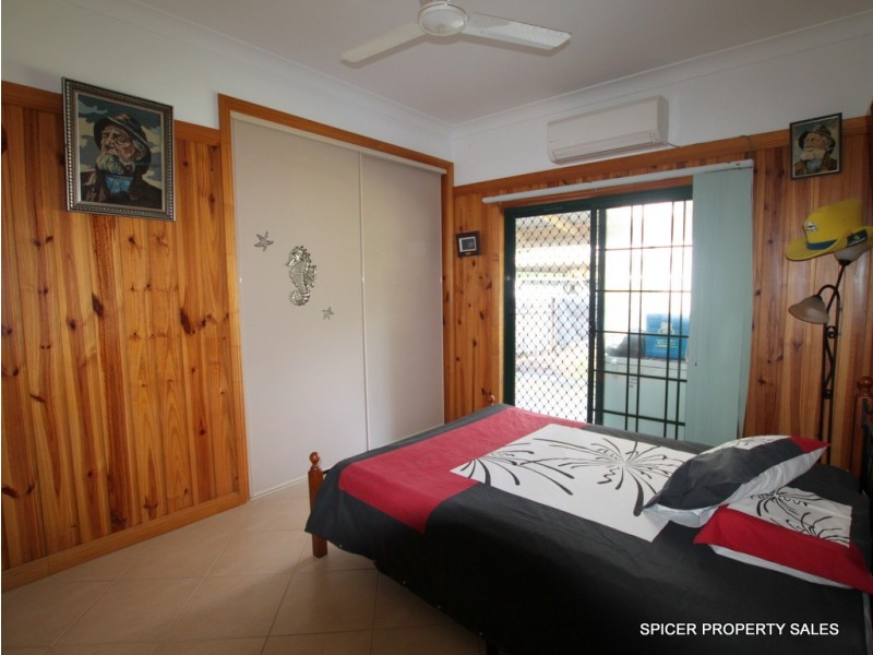 80 Paradise Palm Drive, Tully Heads QLD 4854