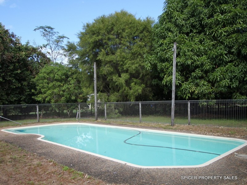 80 Paradise Palm Drive, Tully Heads QLD 4854