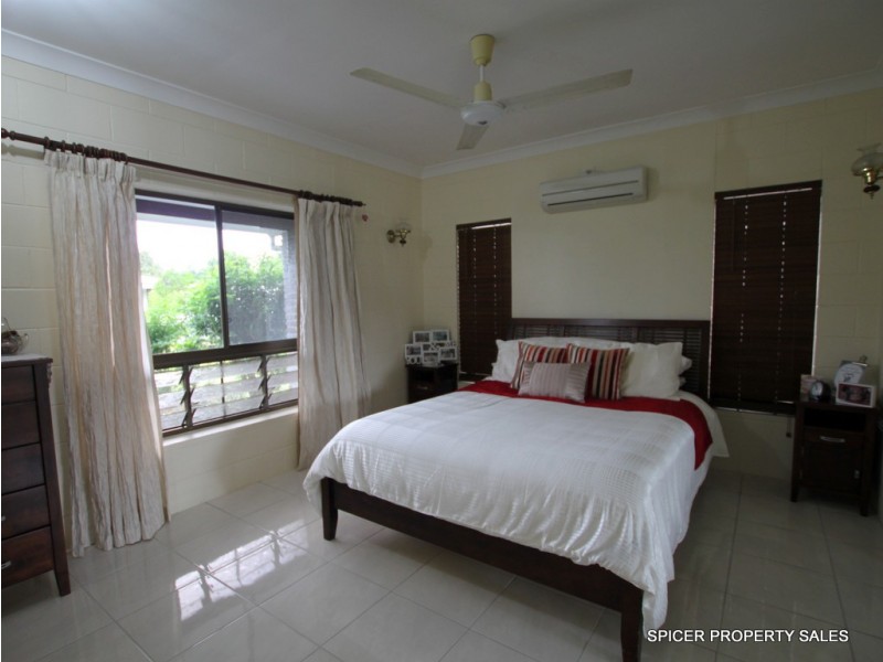 5 Mjv McNamara Close, Bulgun QLD 4854