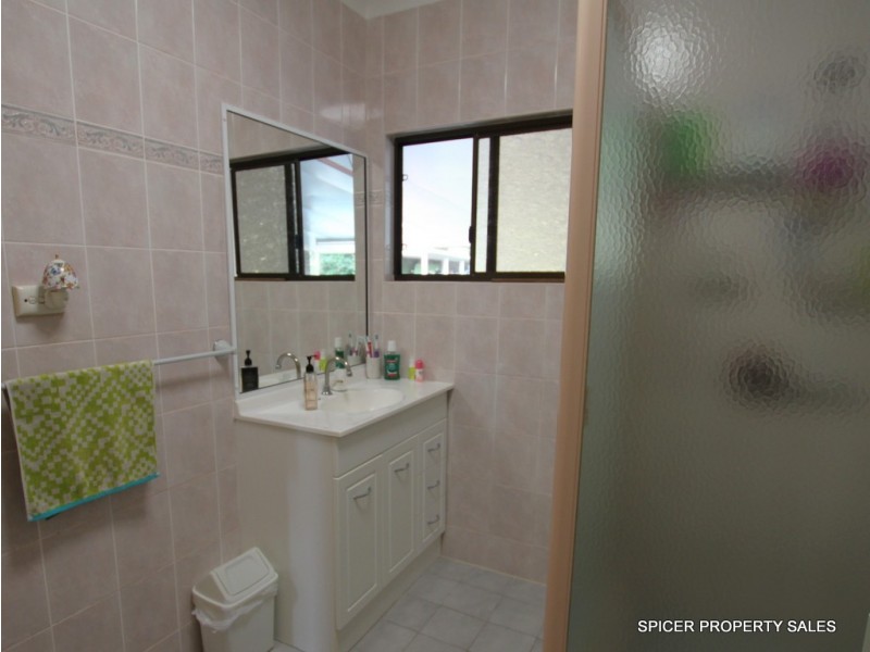 5 Mjv McNamara Close, Bulgun QLD 4854