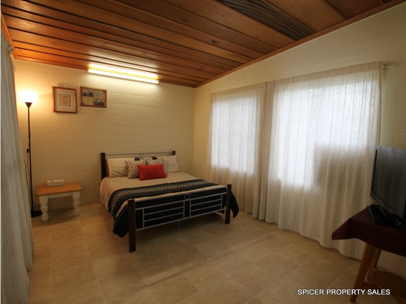 5 Mjv McNamara Close, Bulgun QLD 4854