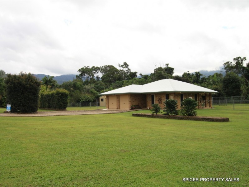 16 Ruby Crescent, Bulgun QLD 4854