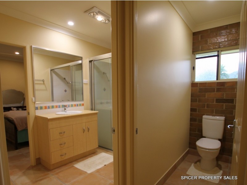 16 Ruby Crescent, Bulgun QLD 4854