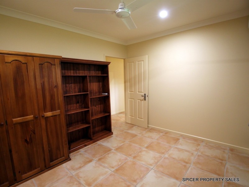 16 Ruby Crescent, Bulgun QLD 4854