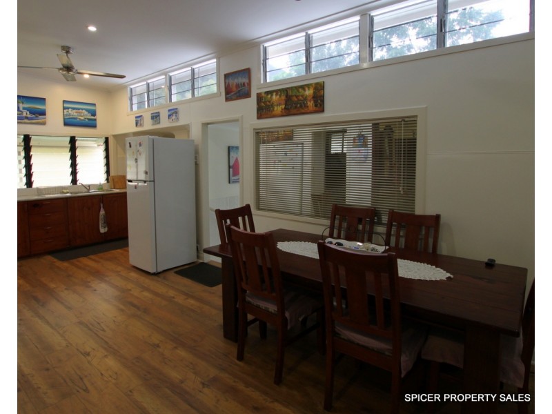 6 Mars Street, Tully QLD 4854